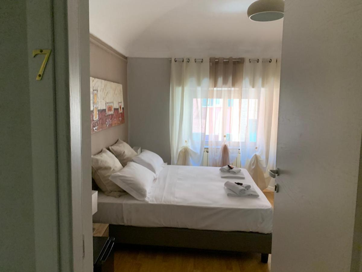 Domus Fieschi Rooms Genua Exteriör bild